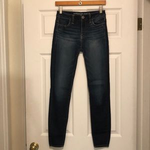 American Eagle High Rise Jegging